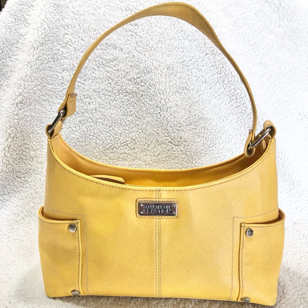 Kenneth Cole Reaction Shoulder Bag